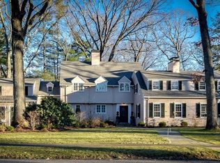 30 Whiting Rd, Wellesley, MA 02481