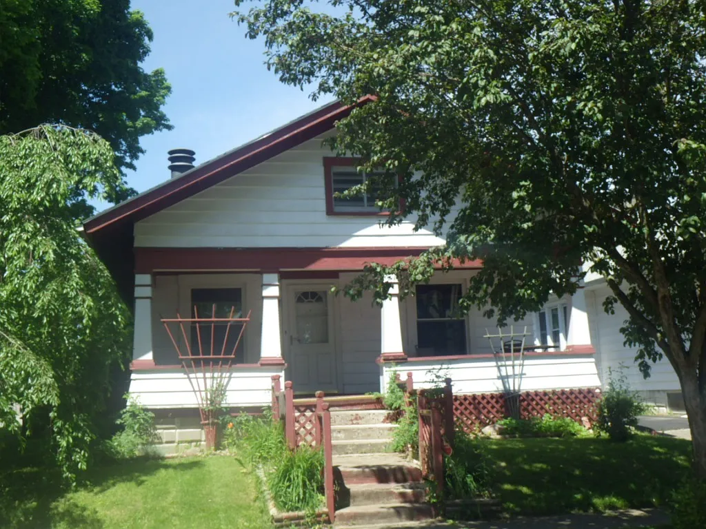 1306 Ratliff St photo 1