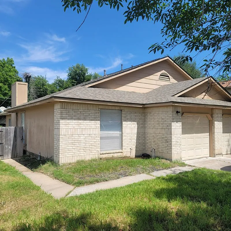 Building Photo - 1306 York Castle Dr #B