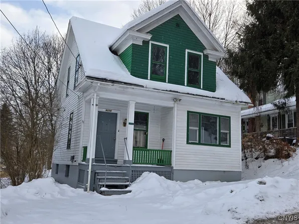 9226 Red Hill Rd, New Hartford, NY 13413