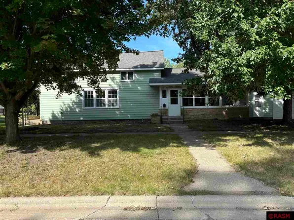 304 W 6th St, Blue Earth, MN 56013