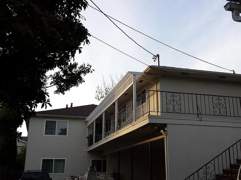 357 Hawthorne Ave #E — Photo 10