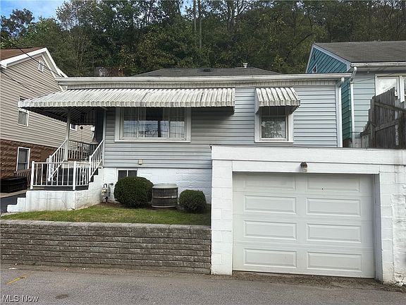 2nd image of 840 Clifton St
