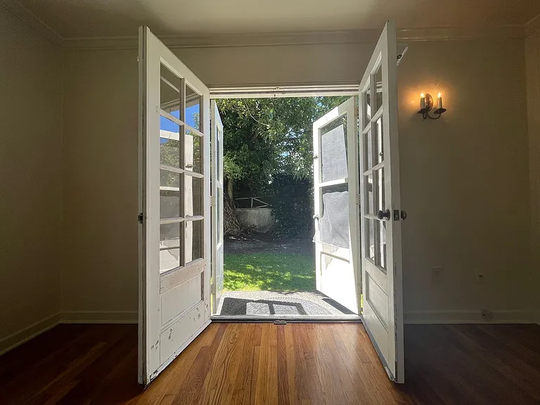 918 F St — Photo 15