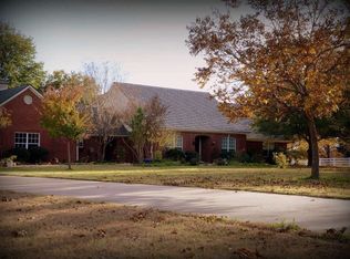 721 Sunny Ln, Corsicana, TX 75110