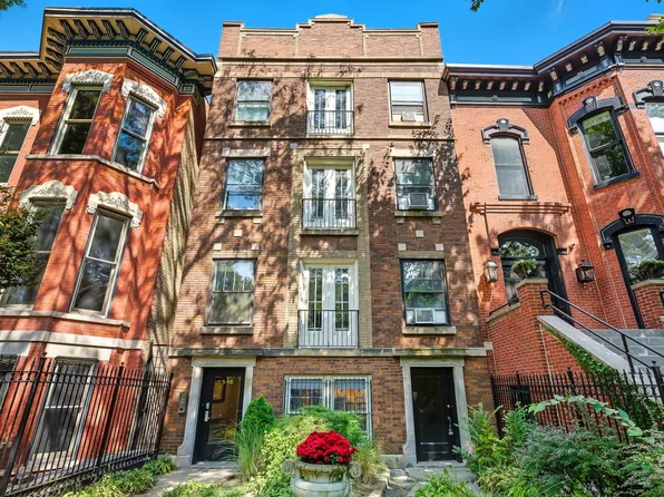 (undisclosed Address), Chicago, IL 60614