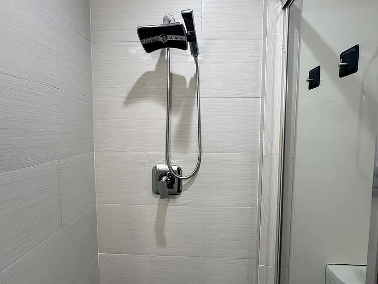 1635 Lake St #7 — Photo 7