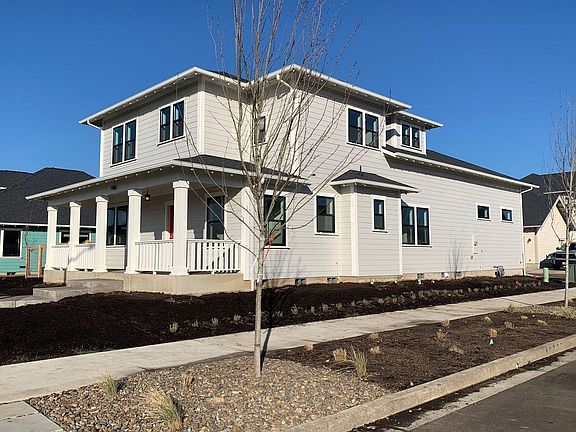 2nd image of 1486 Ash Creek Dr E