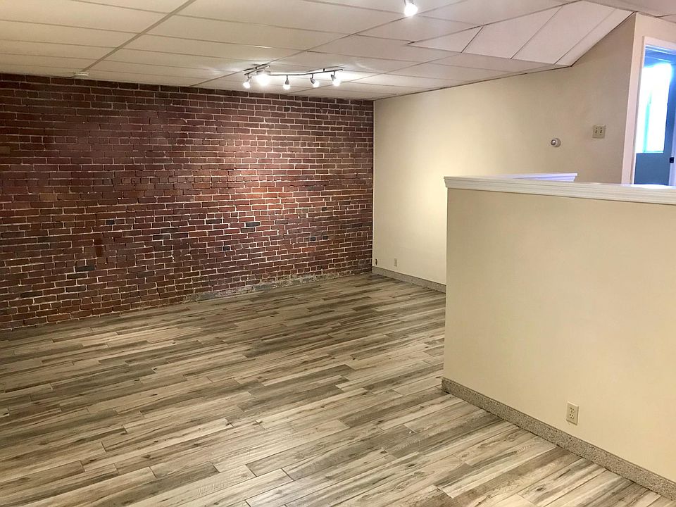 1st image of 50 Fort St #2B