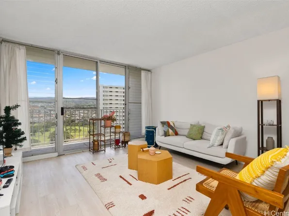 1128 Ala Napunani St APT 1502, Honolulu, HI 96818