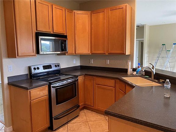 3rd image of 16545 Spring Park Dr
