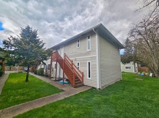 5030 212th St SW APT C, Mountlake Terrace, WA 98043