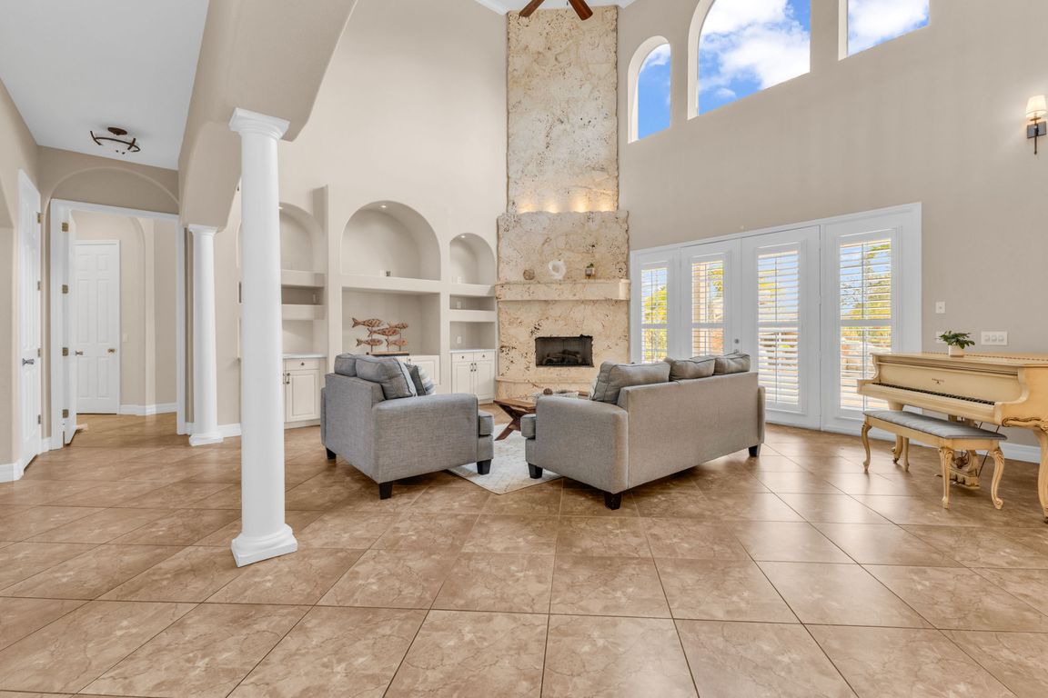 next background image