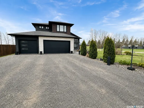 1 Lloyd Avenue, Fillmore, SK S0G 1N0