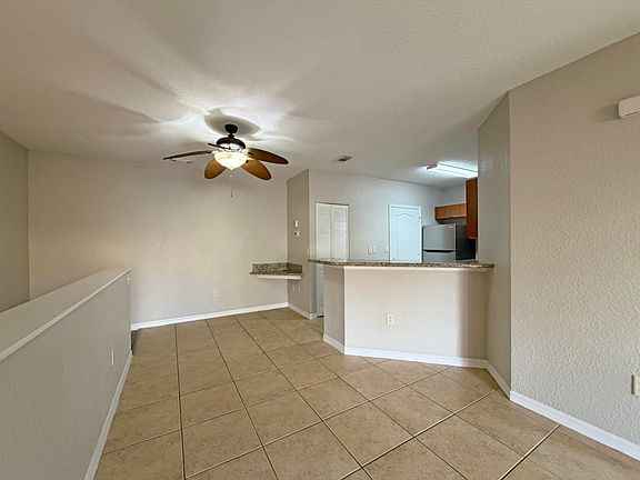 5th image of 132 SW Peacock Blvd APT 17-206