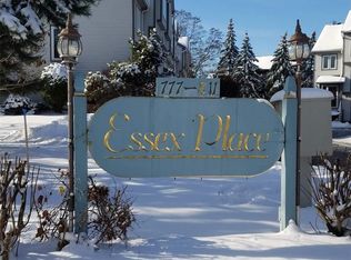 809 Edgewood Ave, Rochester, NY 14618