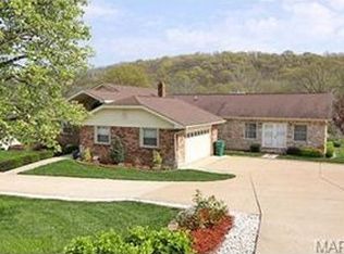 4312 Hunning Rd, High Ridge, MO 63049