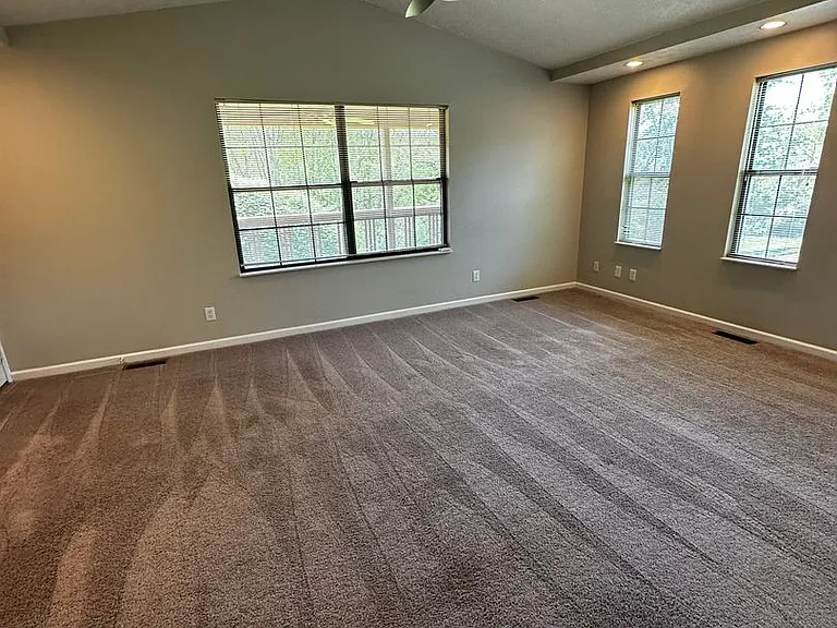 4121 Whistlers Way — Photo 10