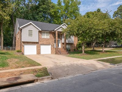 3889 W Woodland Street, Springfield, MO, 65807