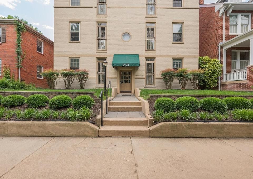 1st image of 3123 W Grace St APT 2