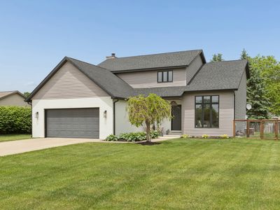 729 Maiden Ln, Saint Joseph, MI, 49085