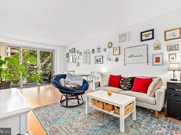 730 24th St NW #220, Washington, DC 20037