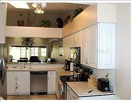 4th image of 12205 SW Kingsway Cir #A-4