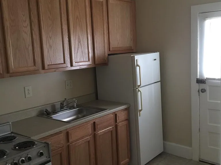 149 Keyes Ave — Photo 6
