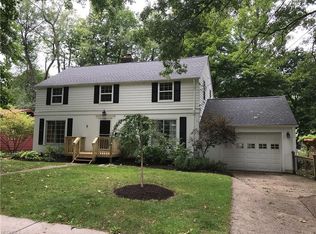516 Edgewood Dr, Kent, OH 44240