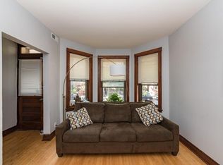 1719 N Wood St #2D, Chicago, IL 60622