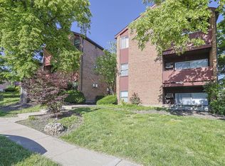 4905 Chalet Dr #111, Cincinnati, OH 45217