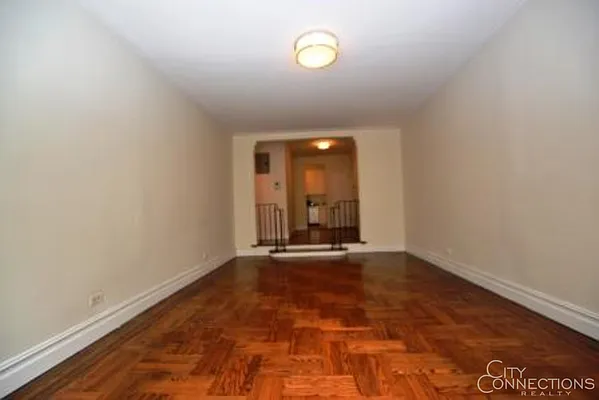 Rented by City Connections Realty | media 26