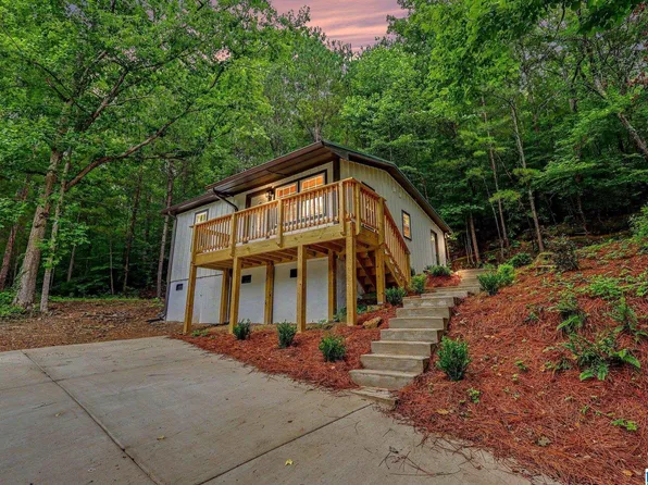 1332 Roulain Rd, Odenville, AL 35120