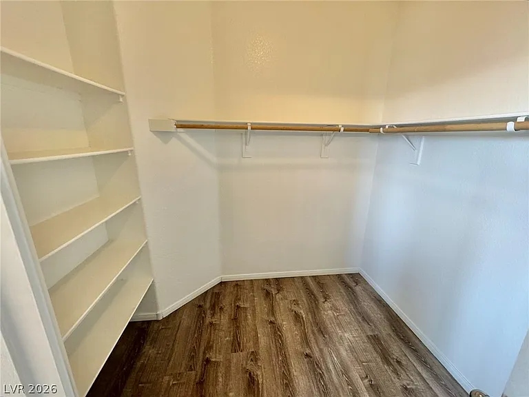 6012 Traviata Ave — Photo 13