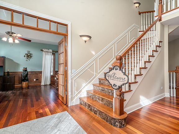 3rd image of 12338 Wedgwood Dr