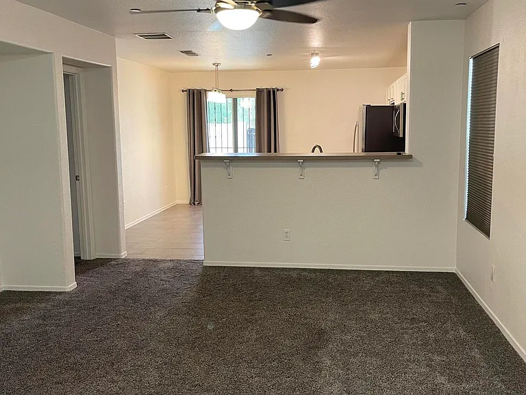 3294 W Treece Pl — Photo 4