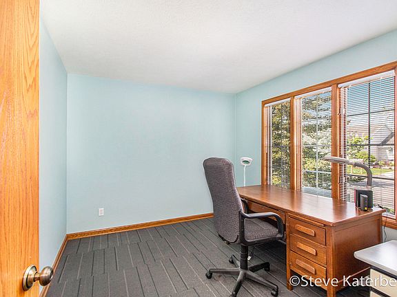 5th image of 2040 Bryceway Ct NE
