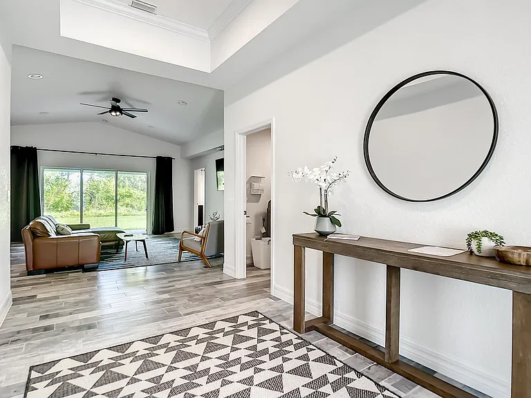 14120 Banos Ave — Photo 5