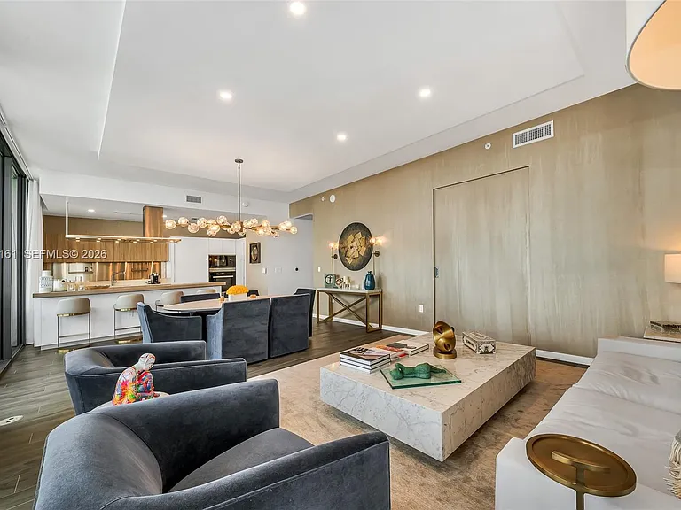 1000 Brickell Plz #Penthouse 5807 — Photo 9