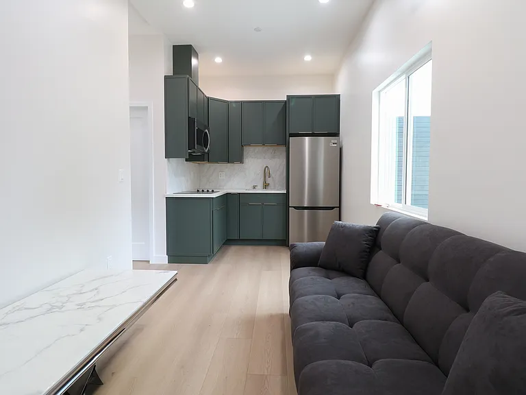 16142 Mayall St — Photo 5