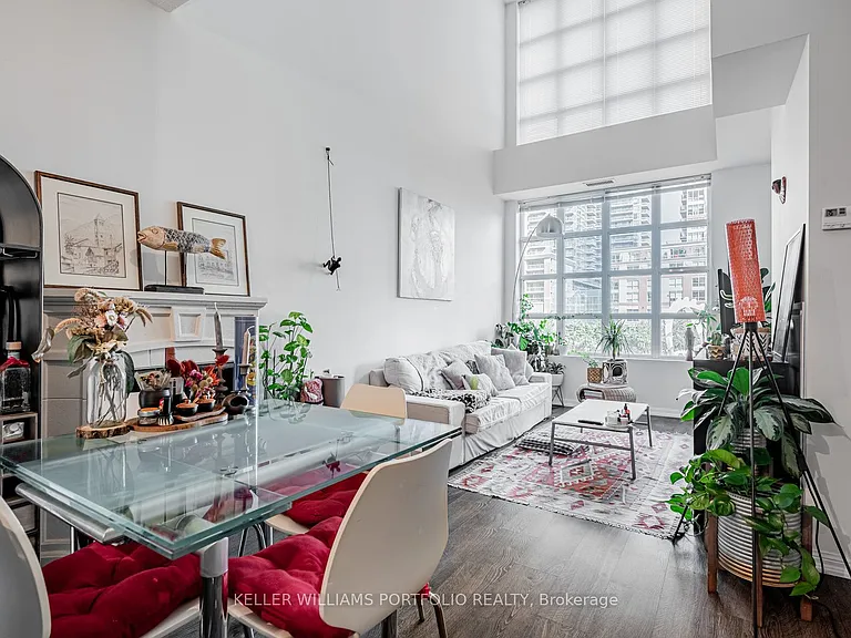 75 Liberty St #317 — Photo 10