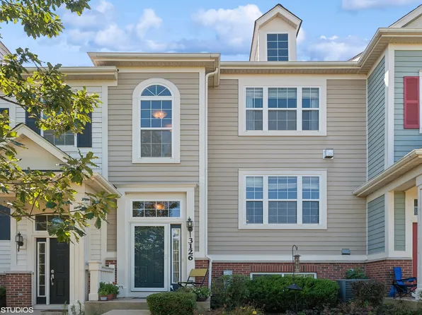 3126 Valley Falls St, Elgin, IL 60124