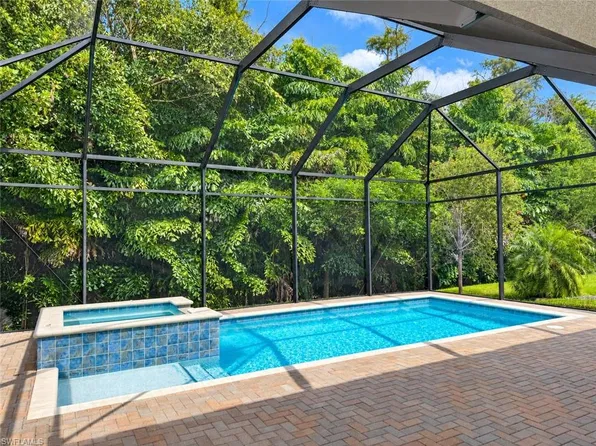 11331 Jacaranda DR, NAPLES, FL 34120