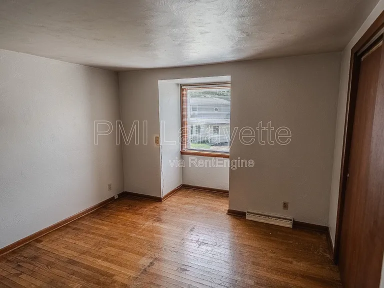 442 Lamplighter Ln — Photo 11