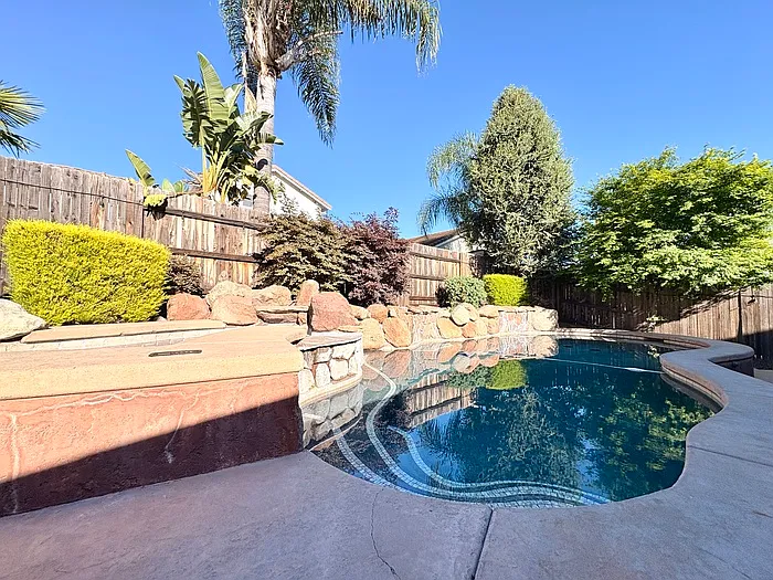 6048 Great Basin Dr — Photo 25