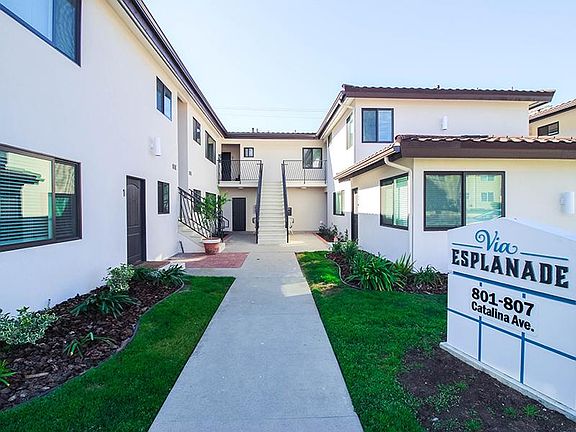 Via Esplanade Apartments Redondo Beach Exterior Courtyard Area