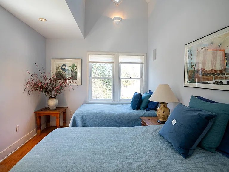 69 Fresh Pond Rd — Photo 13