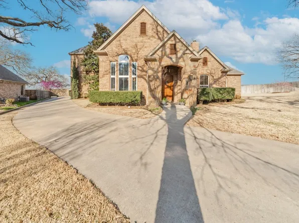 1500 Thousand Oaks Dr, Decatur, TX 76234