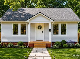 355 15th Ave NE, Hickory, NC 28601