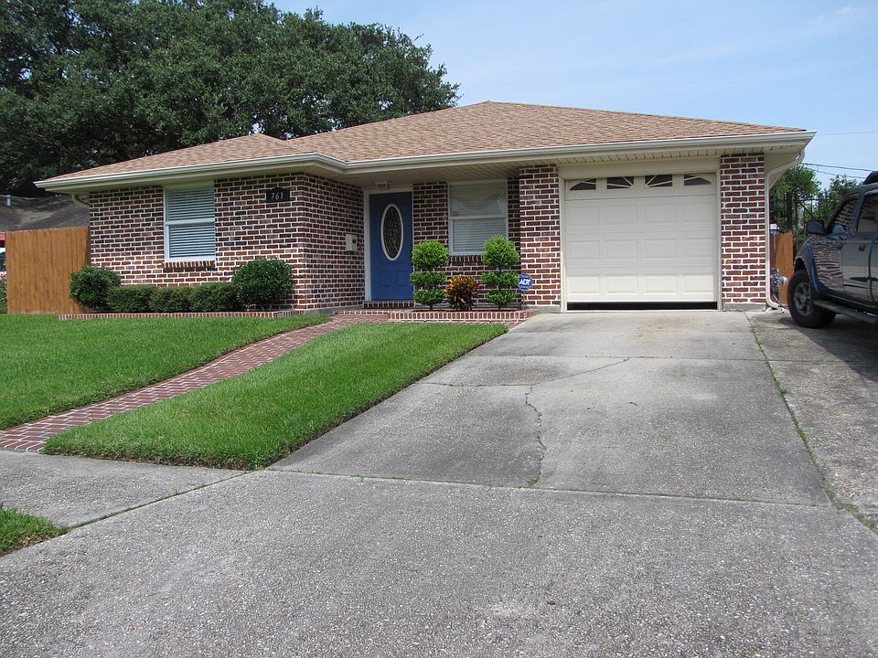 1st image of 761 Huckleberry Ln